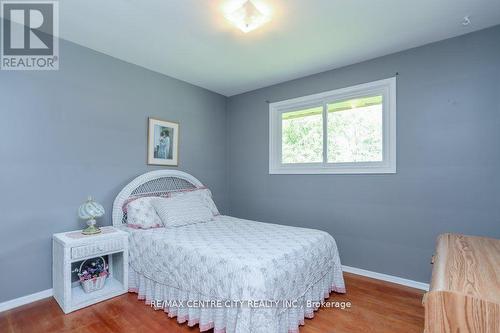 82 Fairview Avenue, St. Thomas, ON - Indoor Photo Showing Bedroom