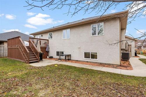 10 Castlerock Cove, Steinbach, MB - Outdoor