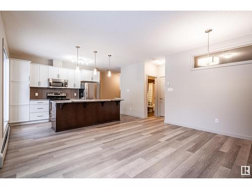 #113 320 Ambleside Li Sw, Edmonton, AB - Indoor Photo Showing Kitchen