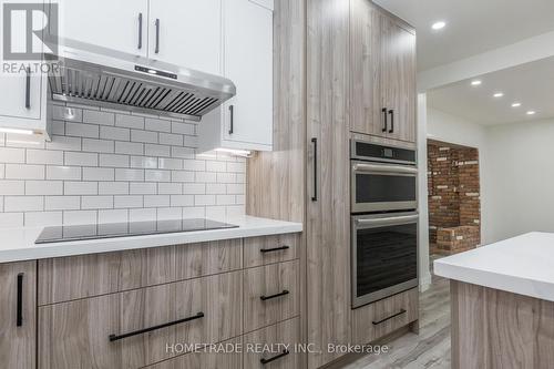 29 North Street N, Barrie, ON - Indoor Photo Showing Kitchen With Upgraded Kitchen