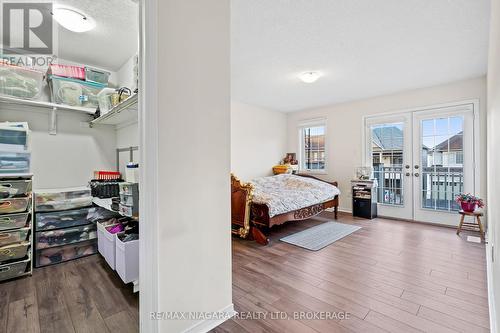 8605 Sweet Chestnut Drive, Niagara Falls (222 - Brown), ON - Indoor Photo Showing Bedroom