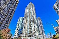 3208 - 225 WEBB DRIVE  Mississauga, ON L5B 4P2