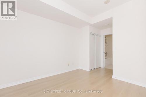 3208 - 225 Webb Drive, Mississauga, ON - Indoor Photo Showing Other Room