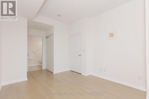 3208 - 225 Webb Drive, Mississauga, ON - Indoor Photo Showing Other Room