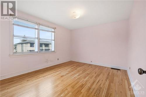 41 Columbus Avenue, Ottawa, ON - Indoor Photo Showing Other Room