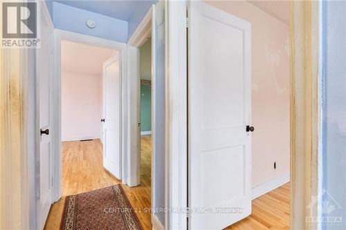 41 Columbus Avenue, Ottawa, ON - Indoor Photo Showing Other Room