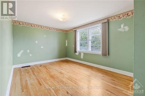 41 Columbus Avenue, Ottawa, ON - Indoor Photo Showing Other Room