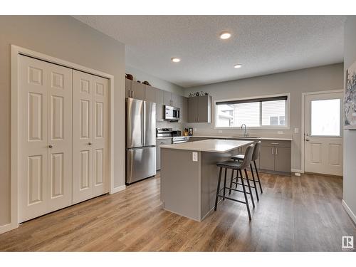 59 Tilia Pl, Spruce Grove, AB - Indoor Photo Showing Kitchen