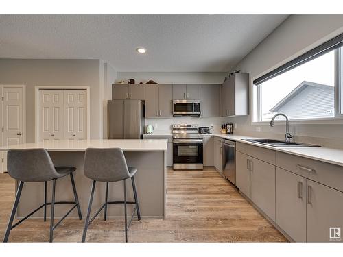 59 Tilia Pl, Spruce Grove, AB - Indoor Photo Showing Kitchen