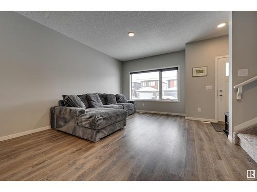 59 Tilia Pl, Spruce Grove, AB - Indoor Photo Showing Living Room