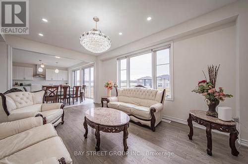 5 Del Ray Crescent, Wasaga Beach, ON - Indoor Photo Showing Living Room