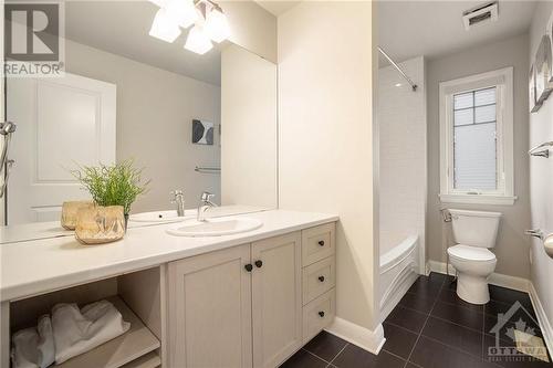 274 Huntsville Drive, Kanata, ON - Indoor Photo Showing Bathroom