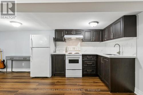 35 Wallington Avenue, Toronto, ON - Indoor Photo Showing Bathroom