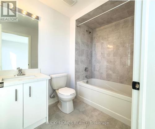 15 Fisher Road, Kawartha Lakes, ON - Indoor Photo Showing Bathroom