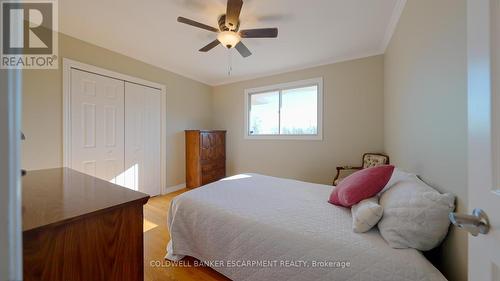 9630 Wellington Rd 42 Road, Erin, ON - Indoor Photo Showing Bedroom