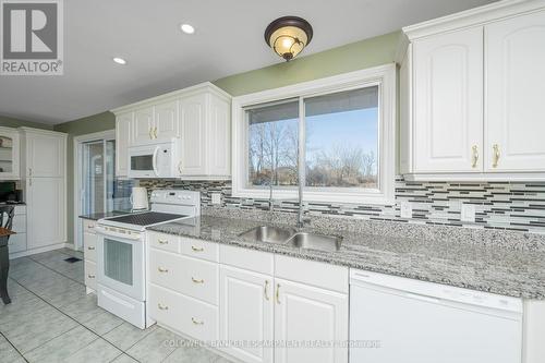 9630 Wellington Rd 42 Road, Erin, ON - Indoor Photo Showing Kitchen With Double Sink