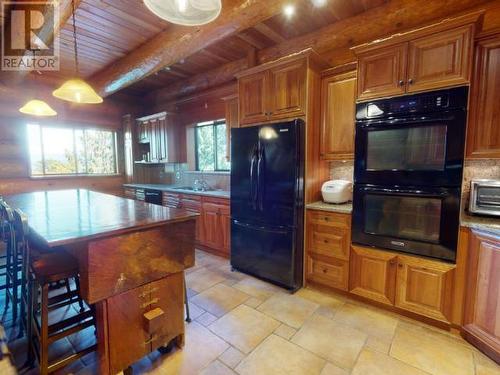 1984 Marble Bay Road, Texada Island, BC - Indoor Photo Showing Kitchen