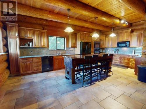 1984 Marble Bay Road, Texada Island, BC - Indoor Photo Showing Kitchen