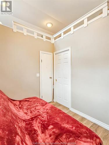 7023 Base Line Road, Wallaceburg, ON - Indoor Photo Showing Bedroom