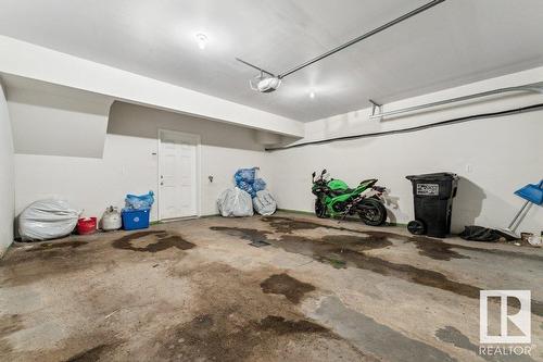 #58 6075 Schonsee Wy Nw, Edmonton, AB - Indoor Photo Showing Garage