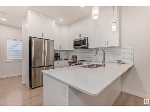 3843 Chrustawka Place Pl Sw, Edmonton, AB - Indoor Photo Showing Kitchen With Stainless Steel Kitchen With Double Sink With Upgraded Kitchen