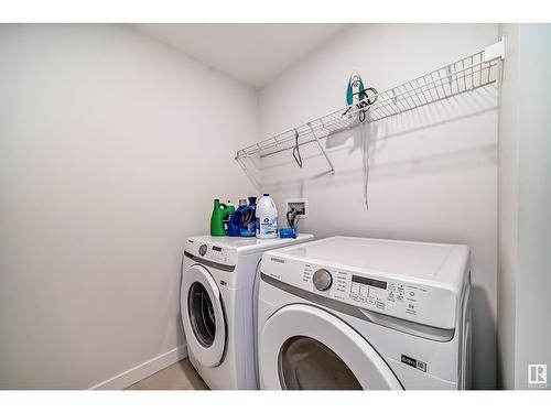 3843 Chrustawka Place Pl Sw, Edmonton, AB - Indoor Photo Showing Laundry Room