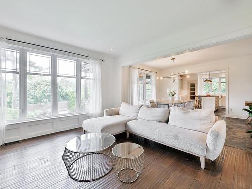 Salon - 42 Rue De Sorel, Blainville, QC - Indoor Photo Showing Living Room