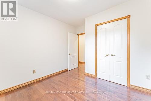 1327 Highway 8, Hamilton, ON - Indoor Photo Showing Other Room