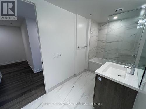 319 - 195 Commerce Street, Vaughan, ON - Indoor Photo Showing Bathroom