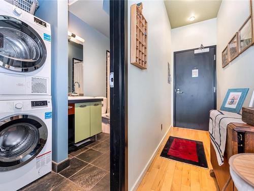 112-21 Erie St, Victoria, BC - Indoor Photo Showing Laundry Room