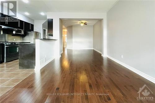 280 Celtic Ridge Crescent, Ottawa, ON - Indoor Photo Showing Kitchen