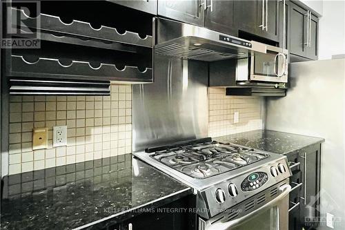 280 Celtic Ridge Crescent, Ottawa, ON - Indoor Photo Showing Kitchen