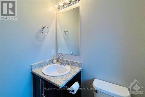 280 Celtic Ridge Crescent, Ottawa, ON - Indoor Photo Showing Bathroom