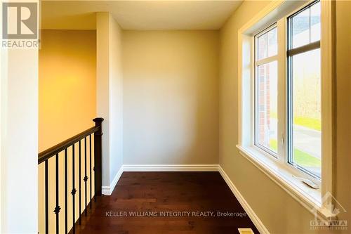 280 Celtic Ridge Crescent, Ottawa, ON - Indoor Photo Showing Other Room