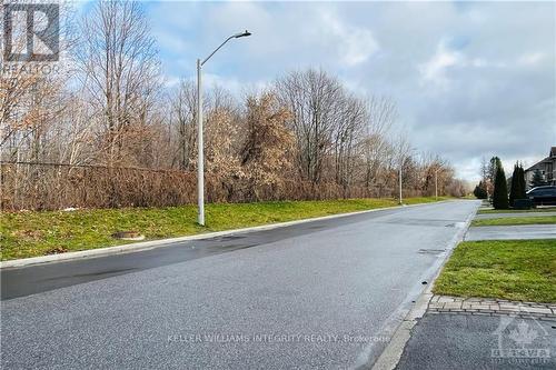 280 Celtic Ridge Crescent, Ottawa, ON - Outdoor With View