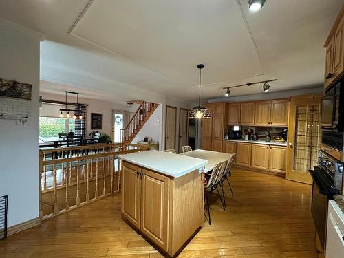 Kitchen - 11 Av. Du Bassin N., Montmagny, QC - Indoor Photo Showing Kitchen