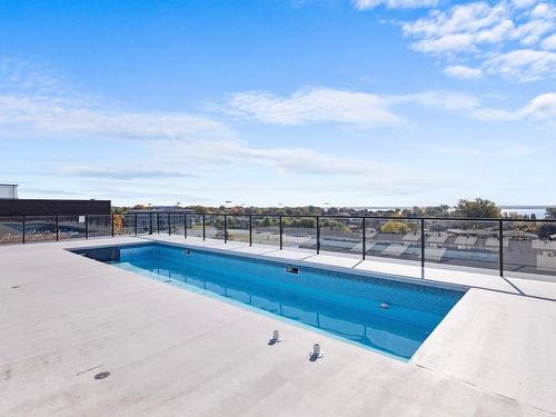 Pool - 314-271 Av. De L'Académie, Dorval, QC - Outdoor With In Ground Pool With View