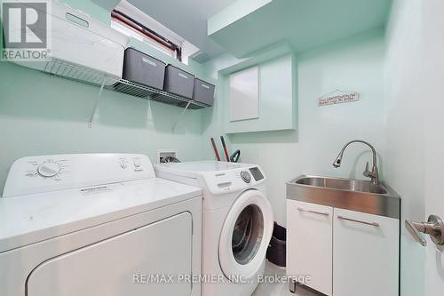 16 Jameson Crescent, Brampton, ON - Indoor Photo Showing Laundry Room