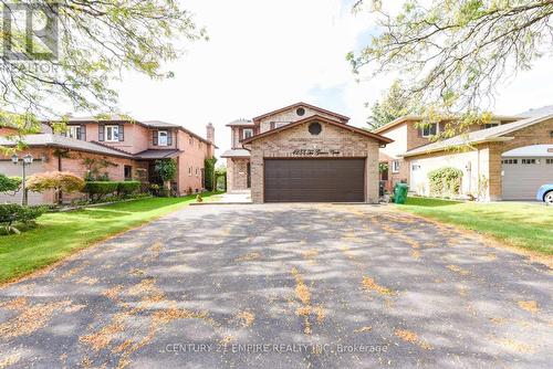 4233 Tea Garden Circle, Mississauga, ON - Outdoor With Facade