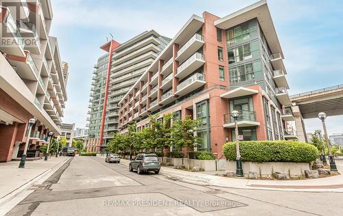 901 - 50 Bruyeres Mews, Toronto, ON - Outdoor With Facade