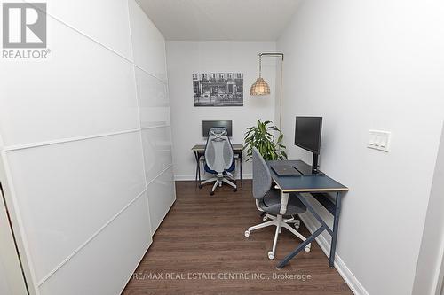 1301 - 500 Sherbourne Street, Toronto, ON - Indoor Photo Showing Office