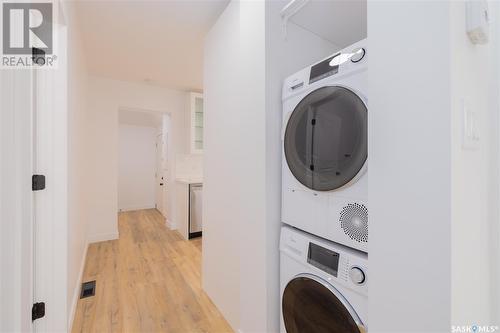 428 F Avenue S, Saskatoon, SK - Indoor Photo Showing Laundry Room