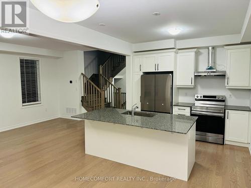 1846 Passionfruit Grove, Pickering, ON - Indoor Photo Showing Kitchen