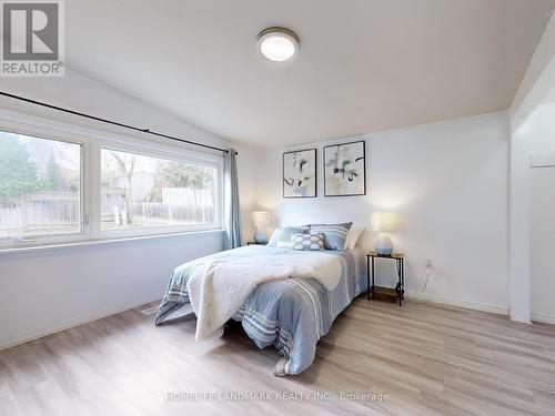 48 Vincent Street, Newmarket, ON - Indoor Photo Showing Bedroom