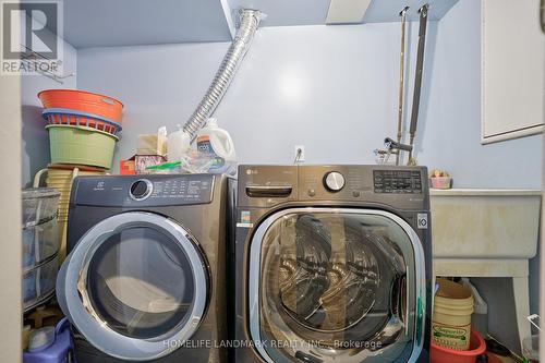 29 Kenborough Court, Markham, ON - Indoor Photo Showing Laundry Room