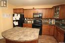 607 715 Hart Road, Saskatoon, SK  - Indoor Photo Showing Kitchen 