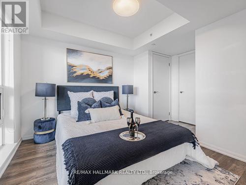 304 - 3091 Dufferin Street, Toronto, ON - Indoor Photo Showing Bedroom