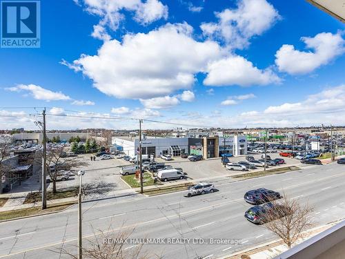 304 - 3091 Dufferin Street, Toronto, ON - Outdoor With View