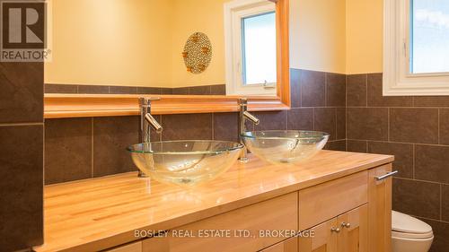 1880 Lakeshore Road, Niagara-On-The-Lake (101 - Town), ON - Indoor Photo Showing Bathroom