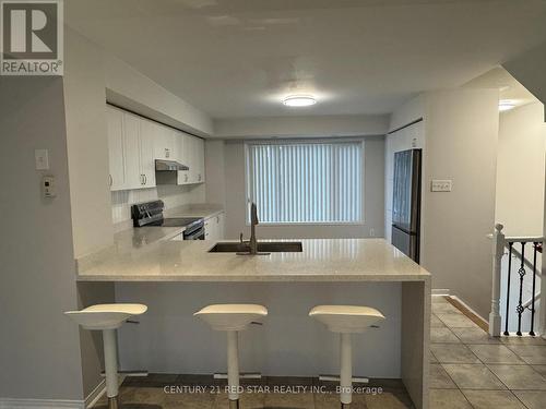 9 - 5005 Oscar Peterson Boulevard E, Mississauga, ON - Indoor Photo Showing Kitchen